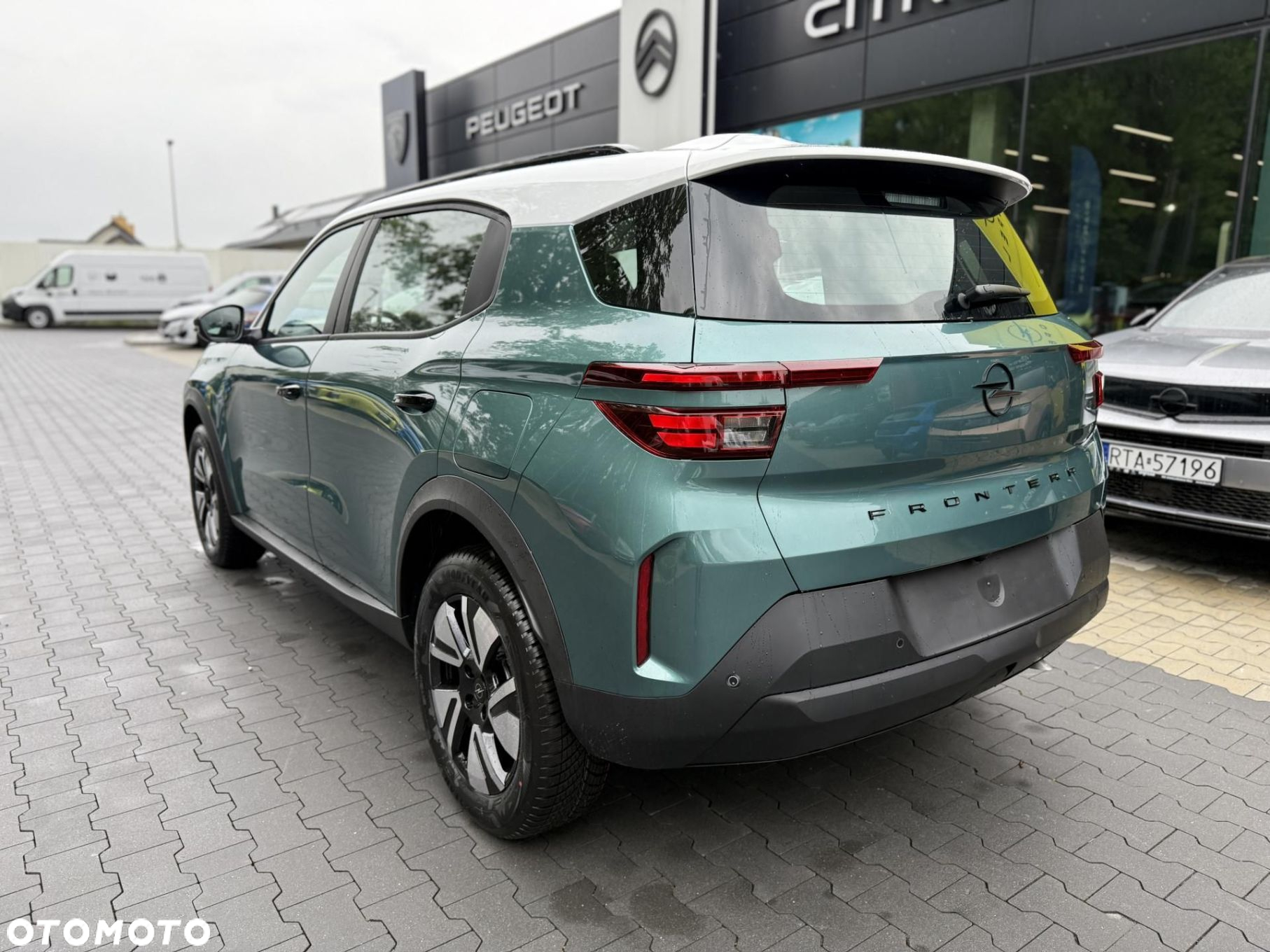 Opel Frontera - 9