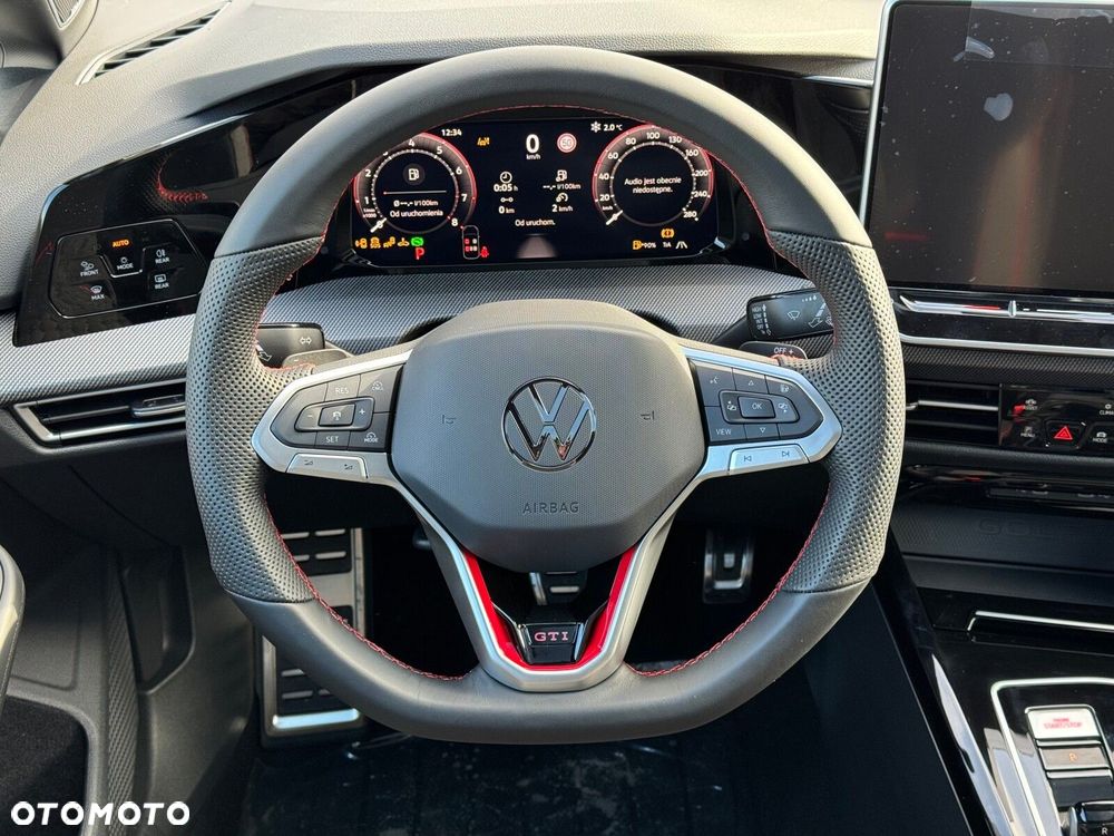 Volkswagen Golf - 19