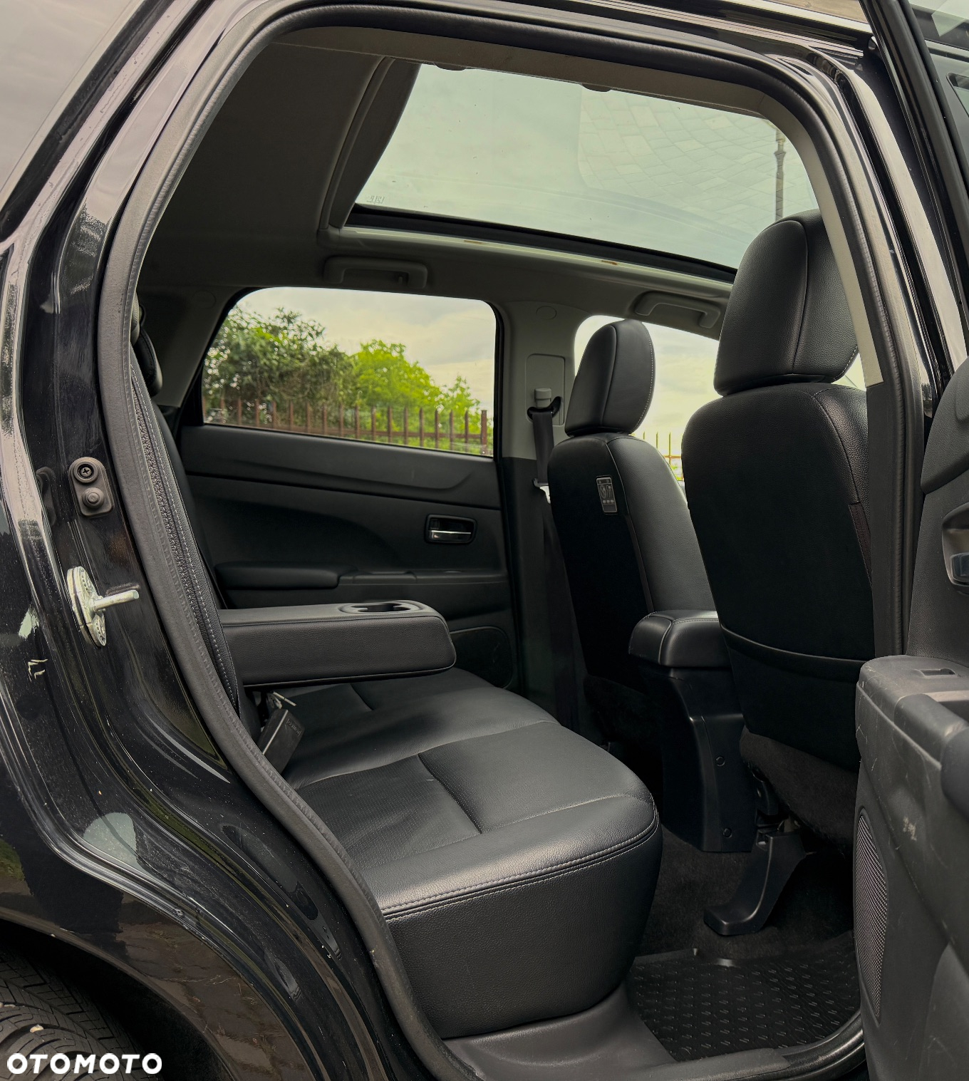 Mitsubishi ASX 1.8 DID Instyle NAVI AS&G - 28