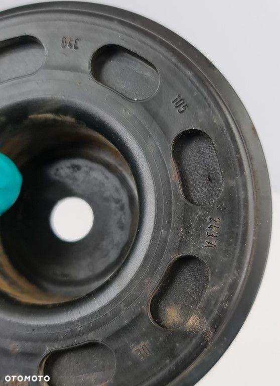 KOŁO PASOWE WAŁU VW UP CITIGO SEAT MII 04C105243A - 2