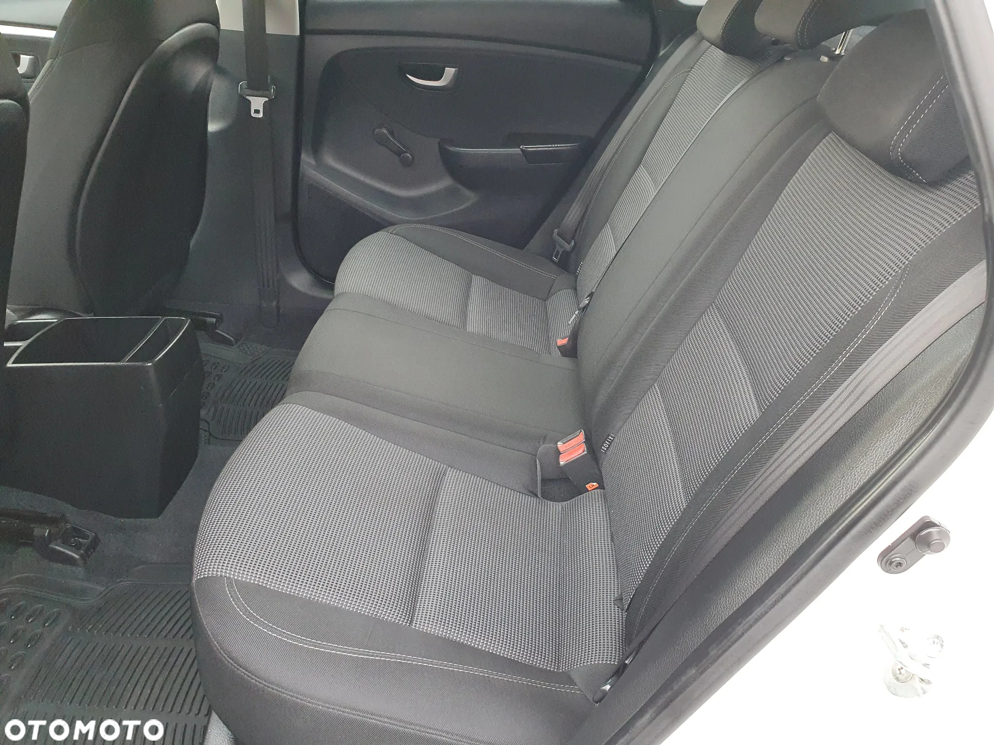Hyundai i30 - 11
