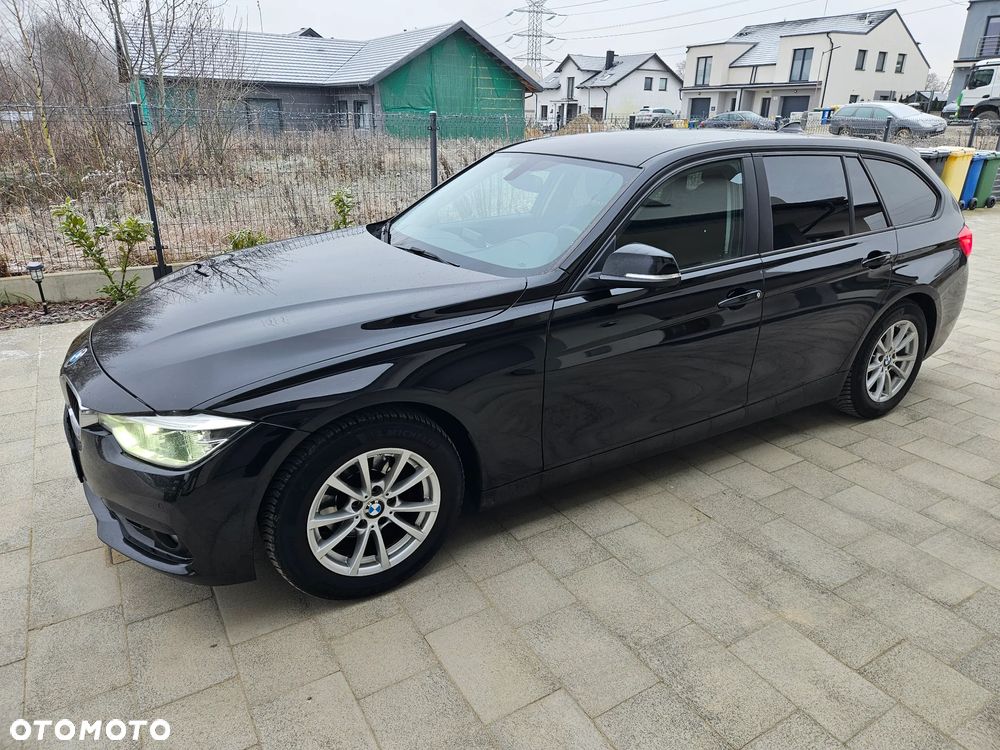 BMW Seria 3 318d - 9
