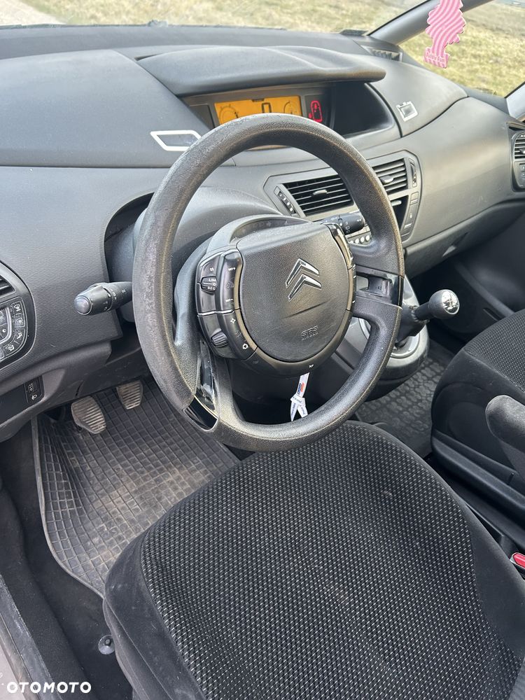 Citroën C4 Picasso - 8