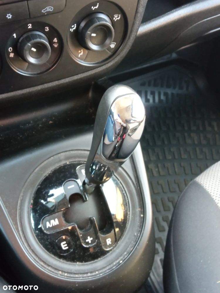 Opel Combo - 19