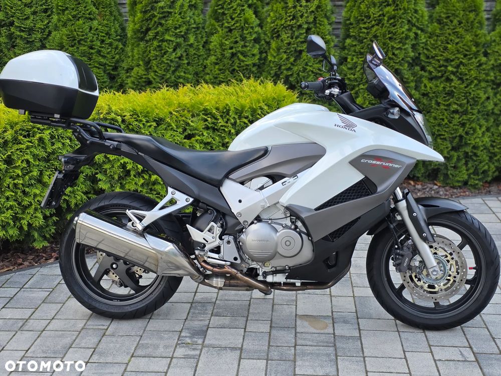 Honda VFR - 3