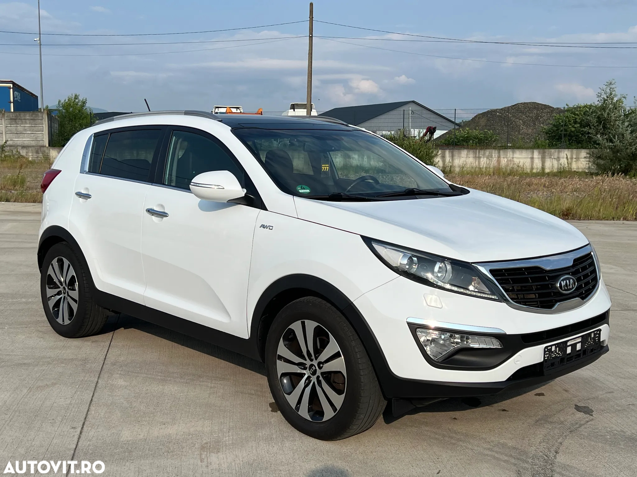 Kia Sportage 2.0 CRDI AWD VISION - 4