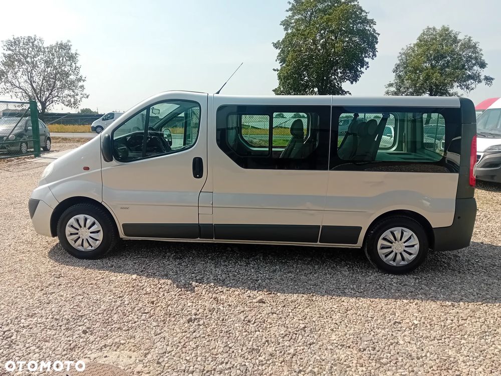 Opel Vivaro L1H1 2.7t - 8