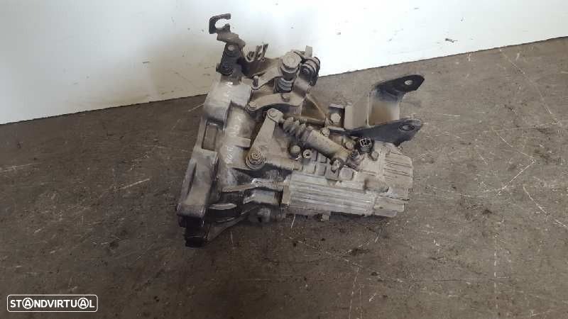 CAIXA VELOCIDADES HYUNDAI LANTRA II 1998 - 1