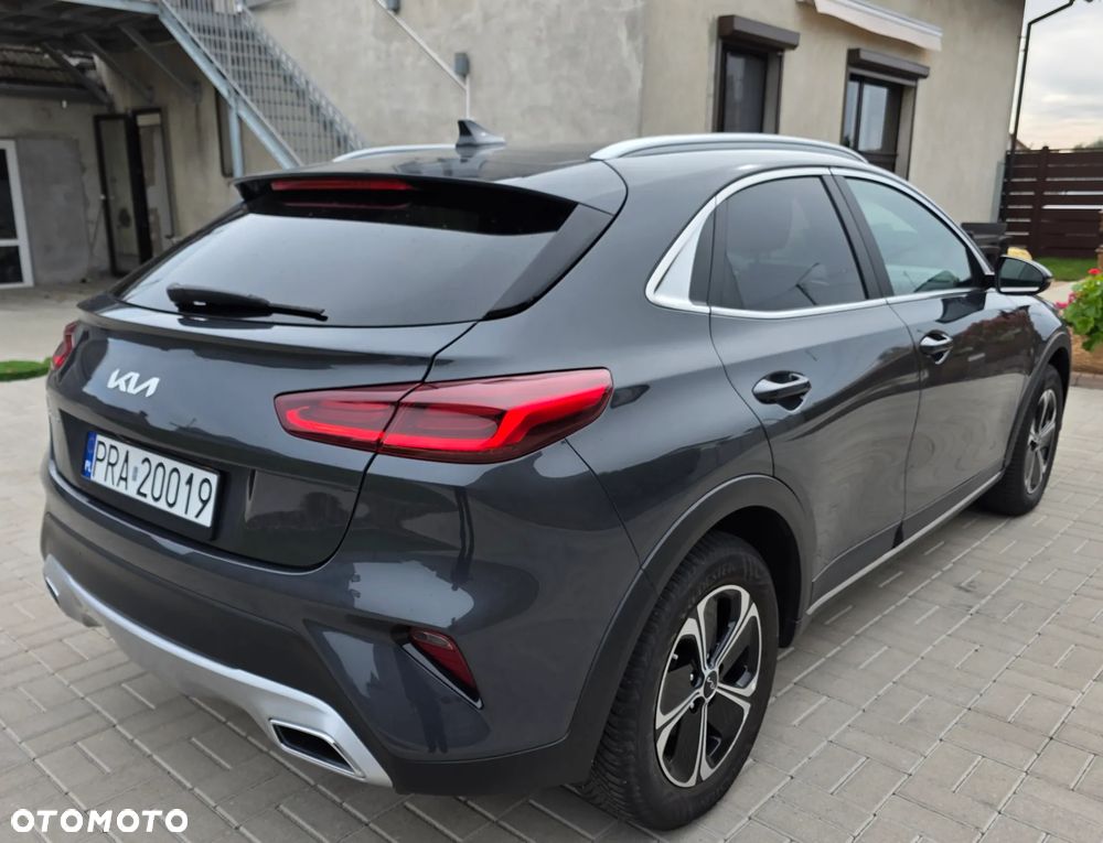 Kia XCeed 1.6 GDI PHEV L Business Line DCT - 4