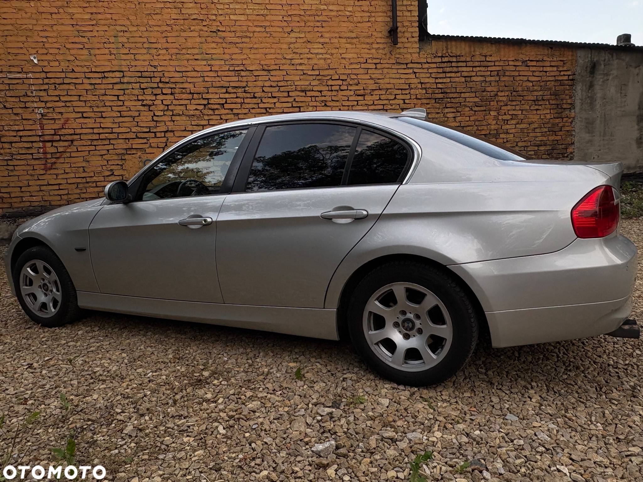 BMW Seria 3 320i - 12