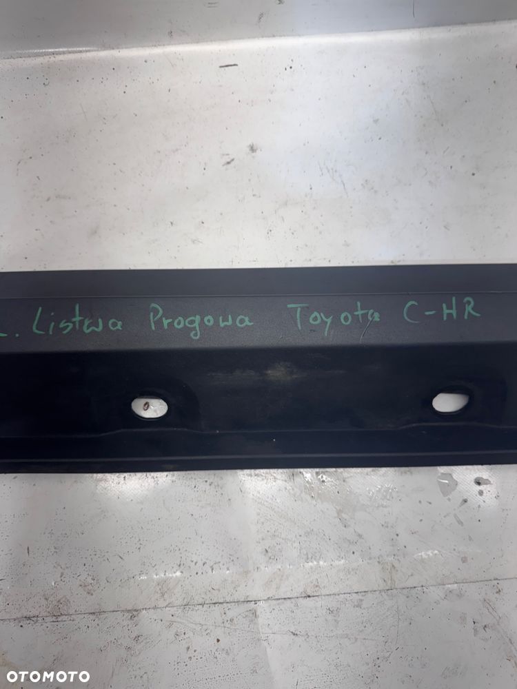 LEWA LISTWA PROGOWA TOYOTA C-HR - 5