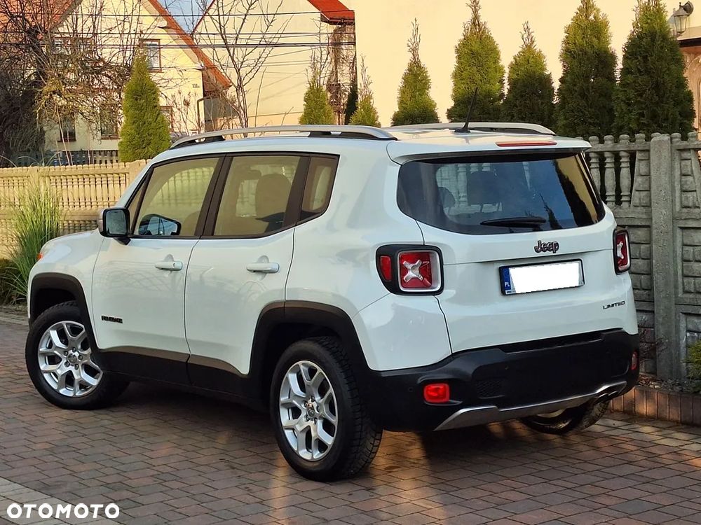 Jeep Renegade 1.4 MultiAir Limited FWD S&S - 23