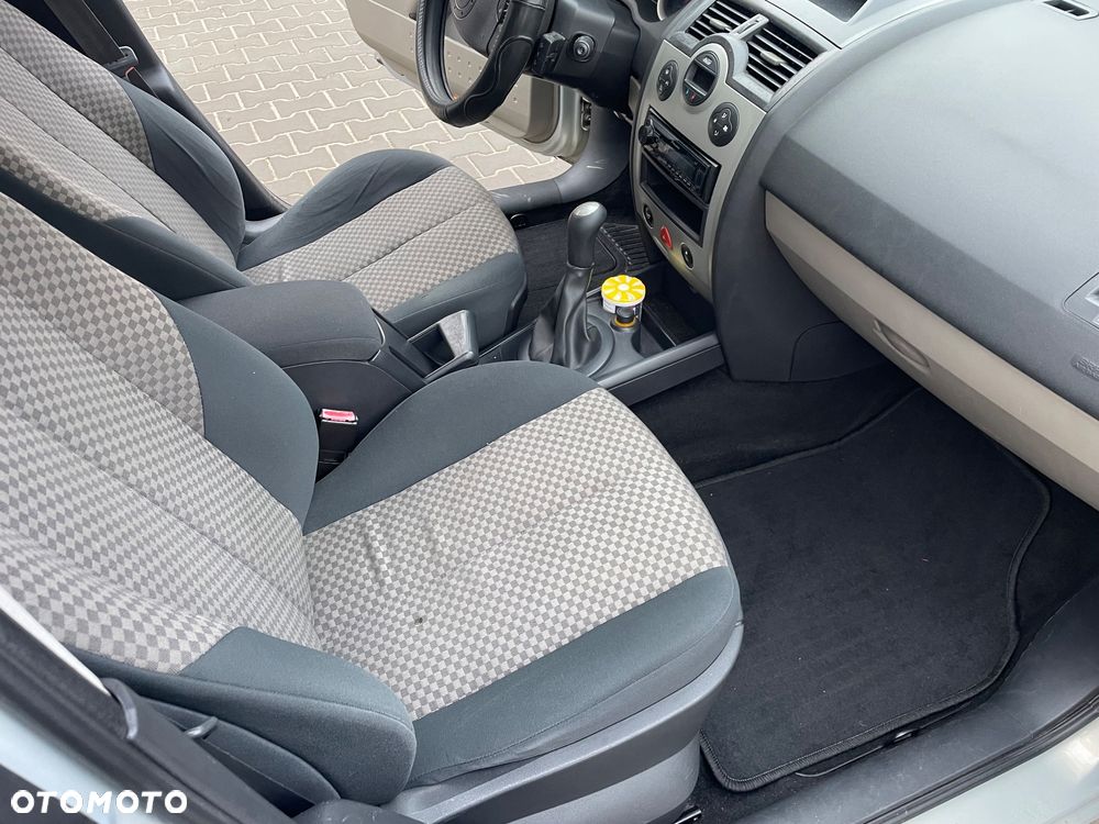 Renault Megane 1.6 Authentique - 13