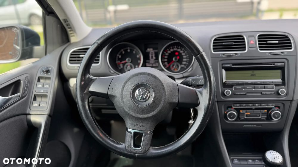 Volkswagen Golf 1.2 TSI Highline - 15