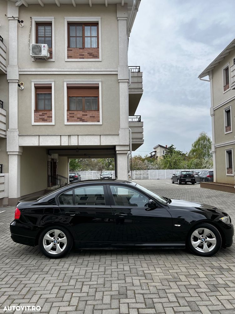 BMW Seria 3 320d - 6