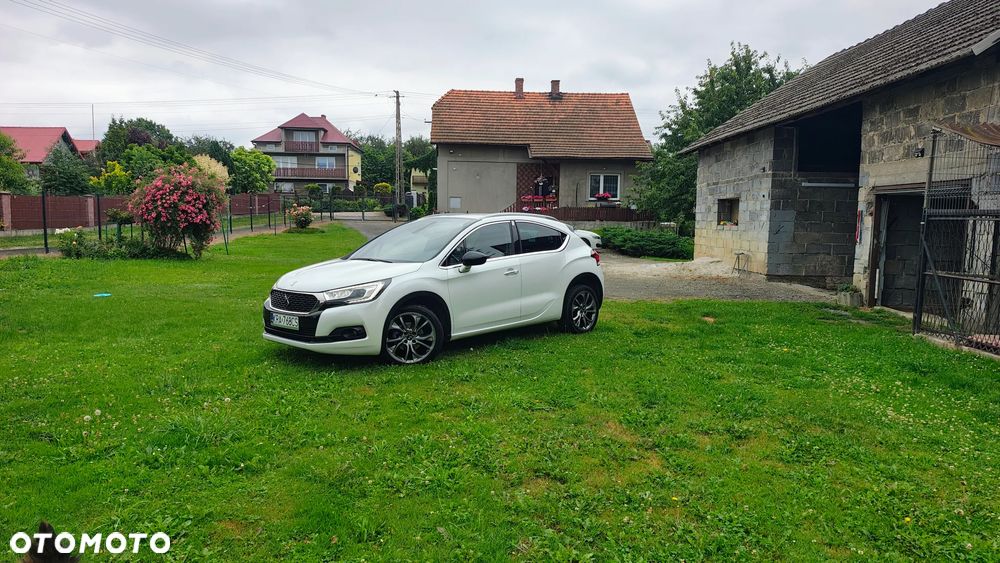 DS Automobiles DS 4 - 24