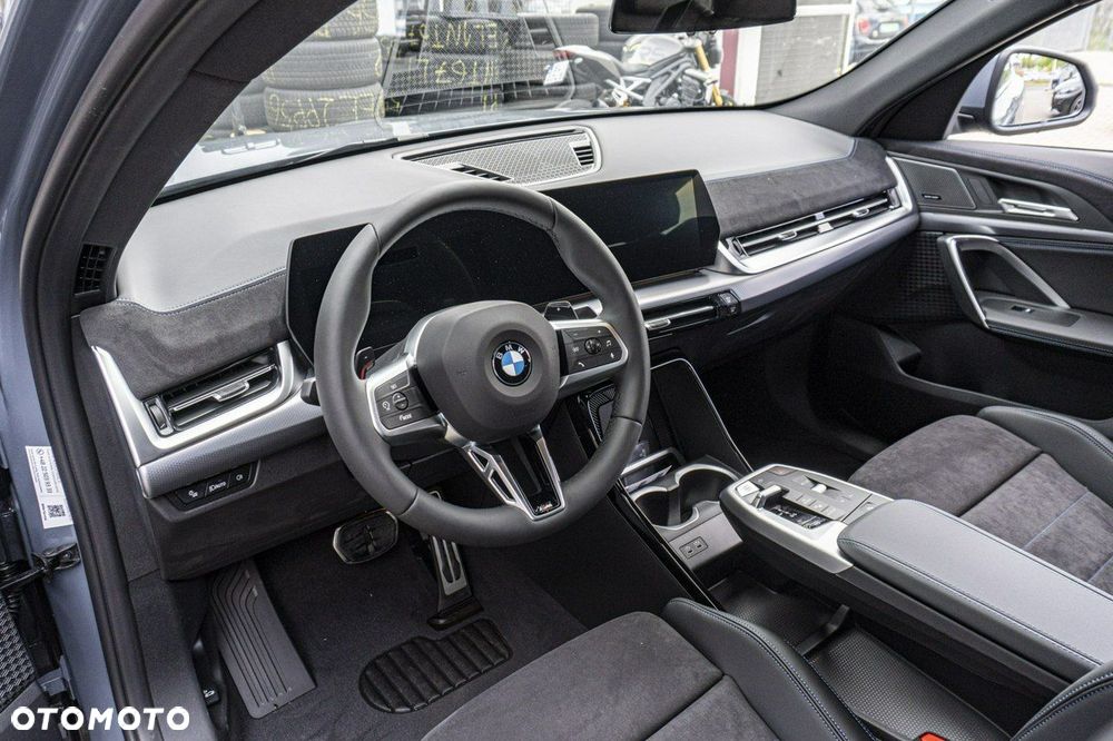 BMW X2 - 11