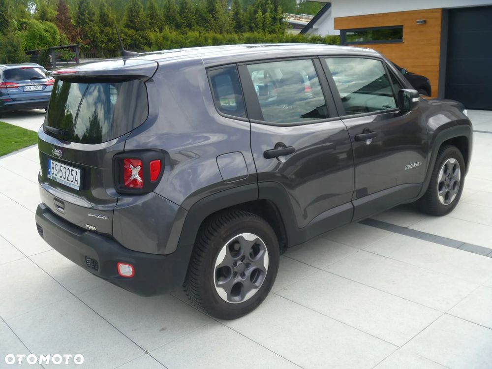 Jeep Renegade 1.0 GSE T3 Turbo Sport FWD S&S - 10