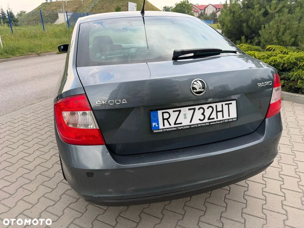 Skoda RAPID Spb 1.6 TDI DPF Elegance Max - 2