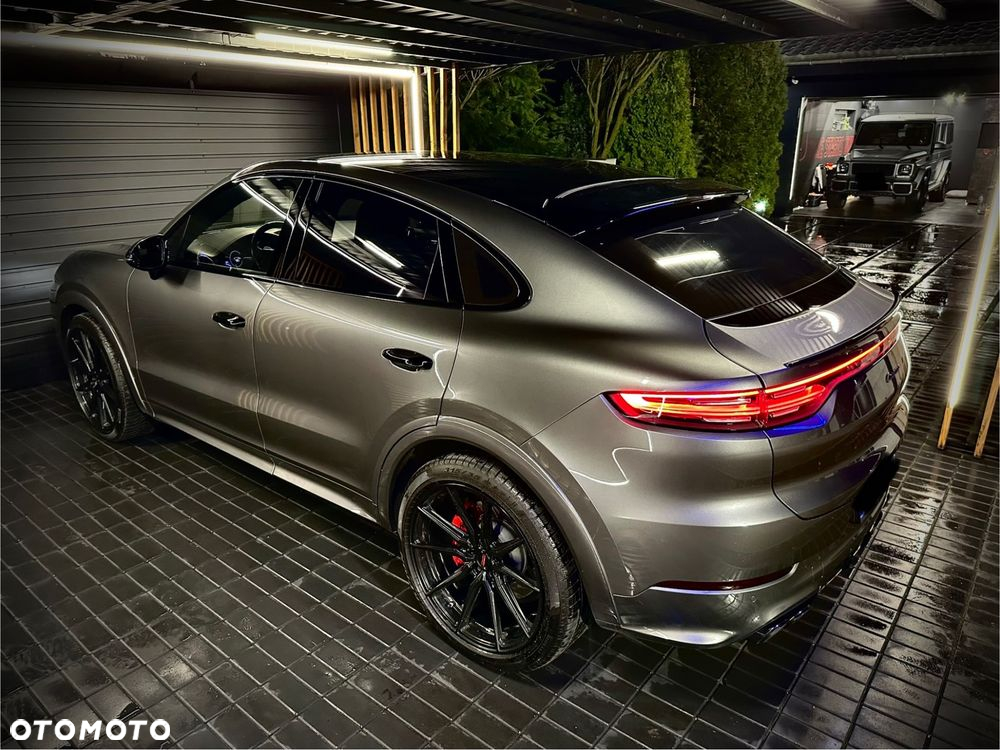 Porsche Cayenne Coupe - 5