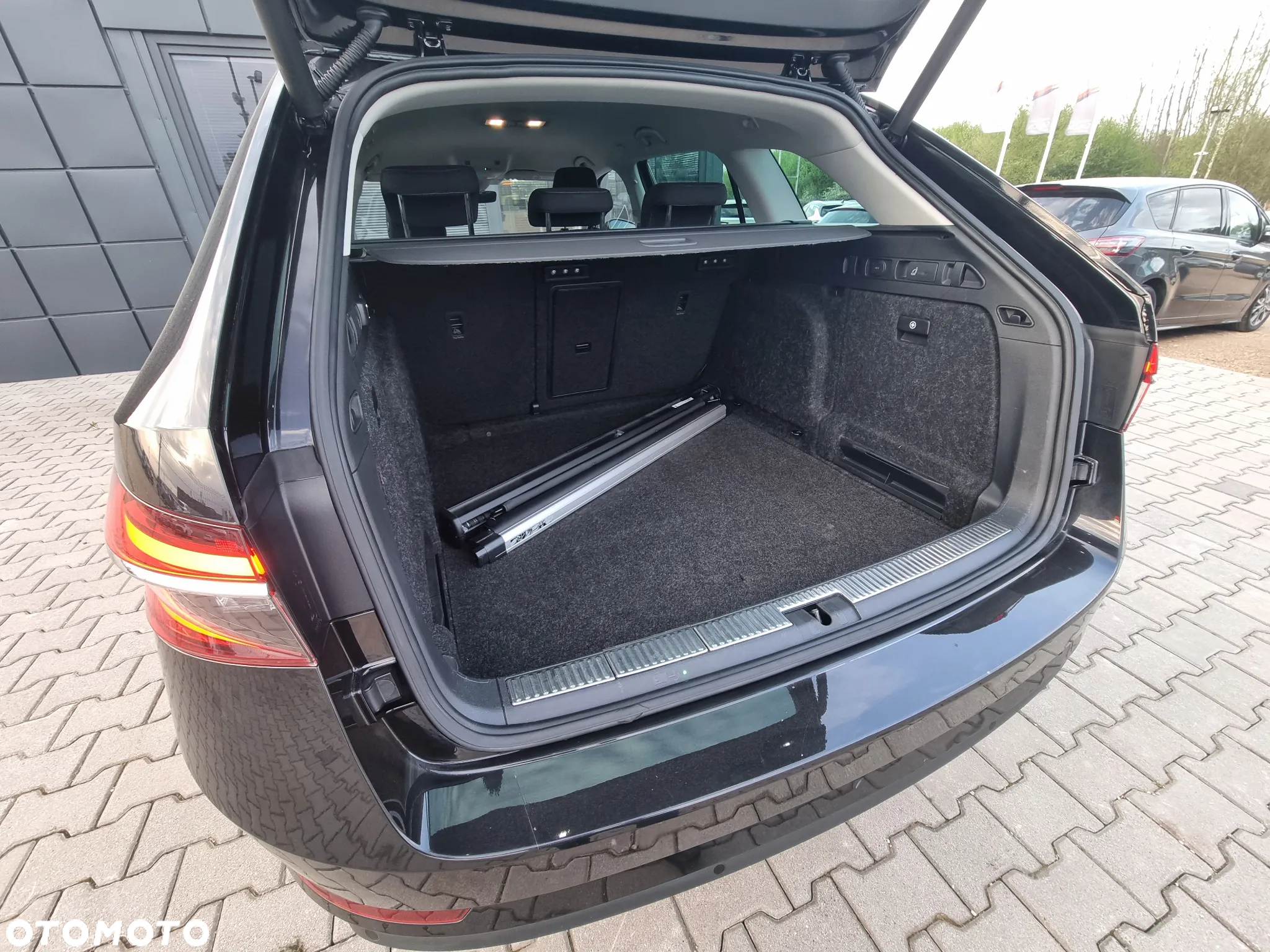 Skoda Superb 2.0 TDI SCR Style DSG - 31