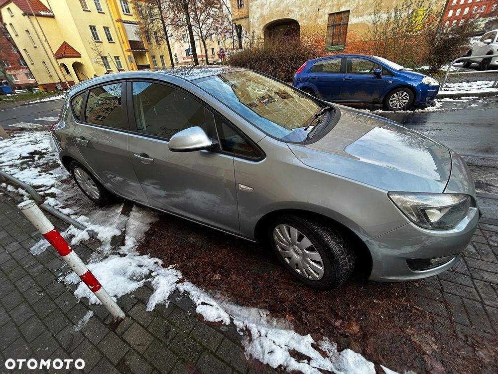 Opel Astra 1.6 Enjoy - 3