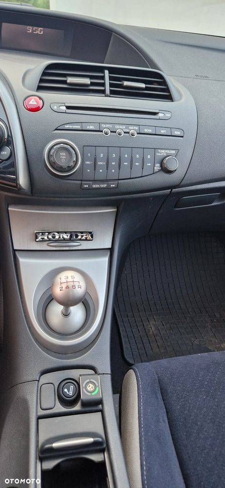Honda Civic 1.8 Executive - 7
