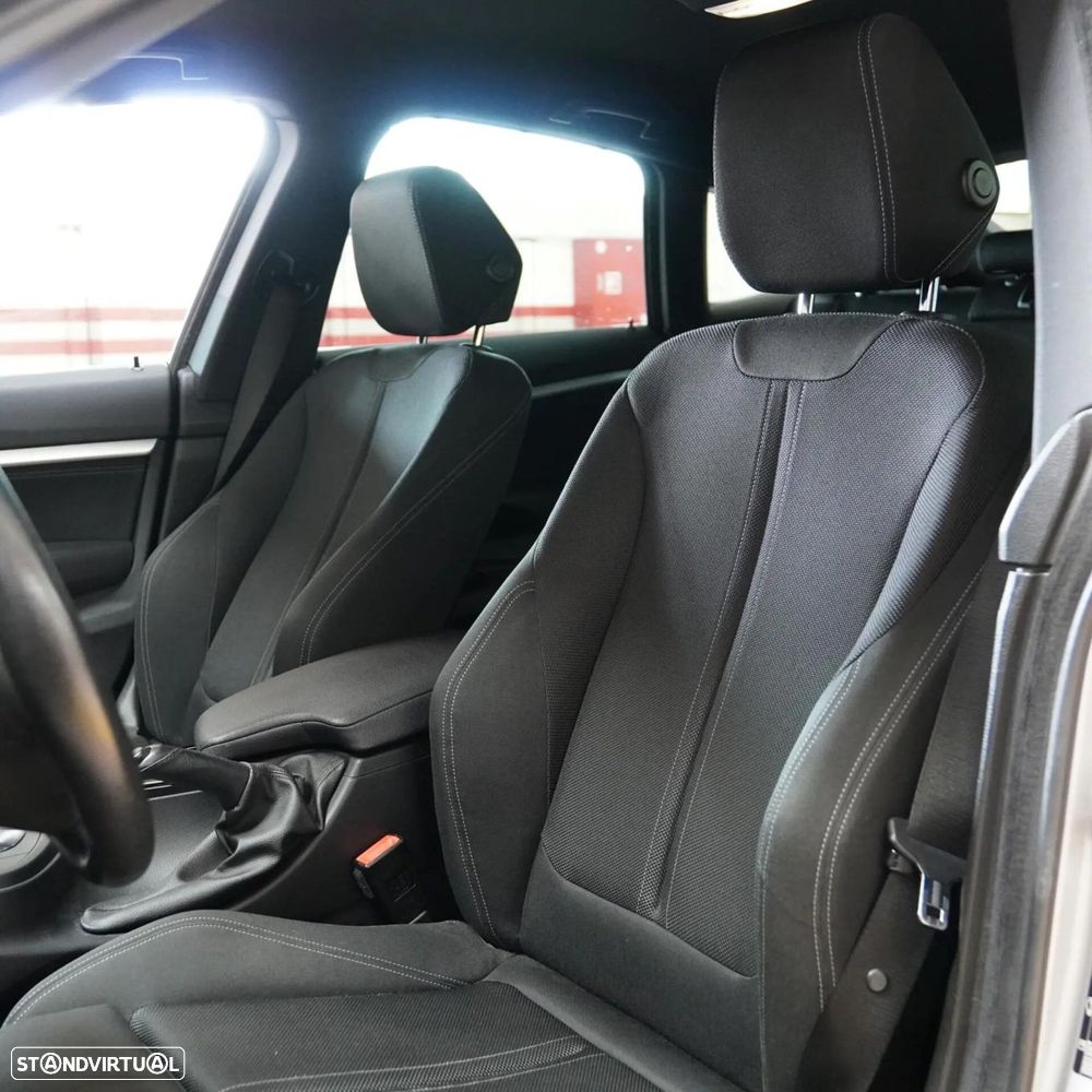 BMW 318 Gran Turismo d Line Sport Auto - 23