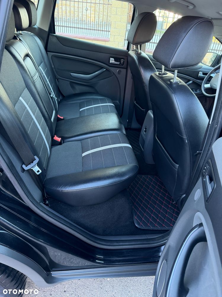 Ford Kuga 2.0 TDCi 2x4 Trend - 22