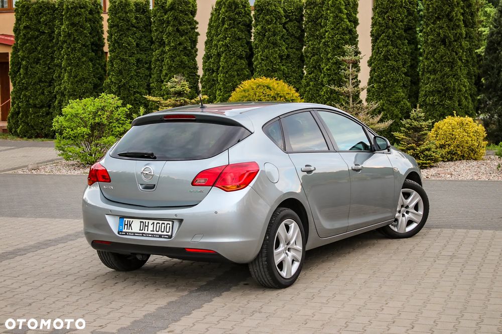 Opel Astra 1.4 ecoFLEX Selection - 7