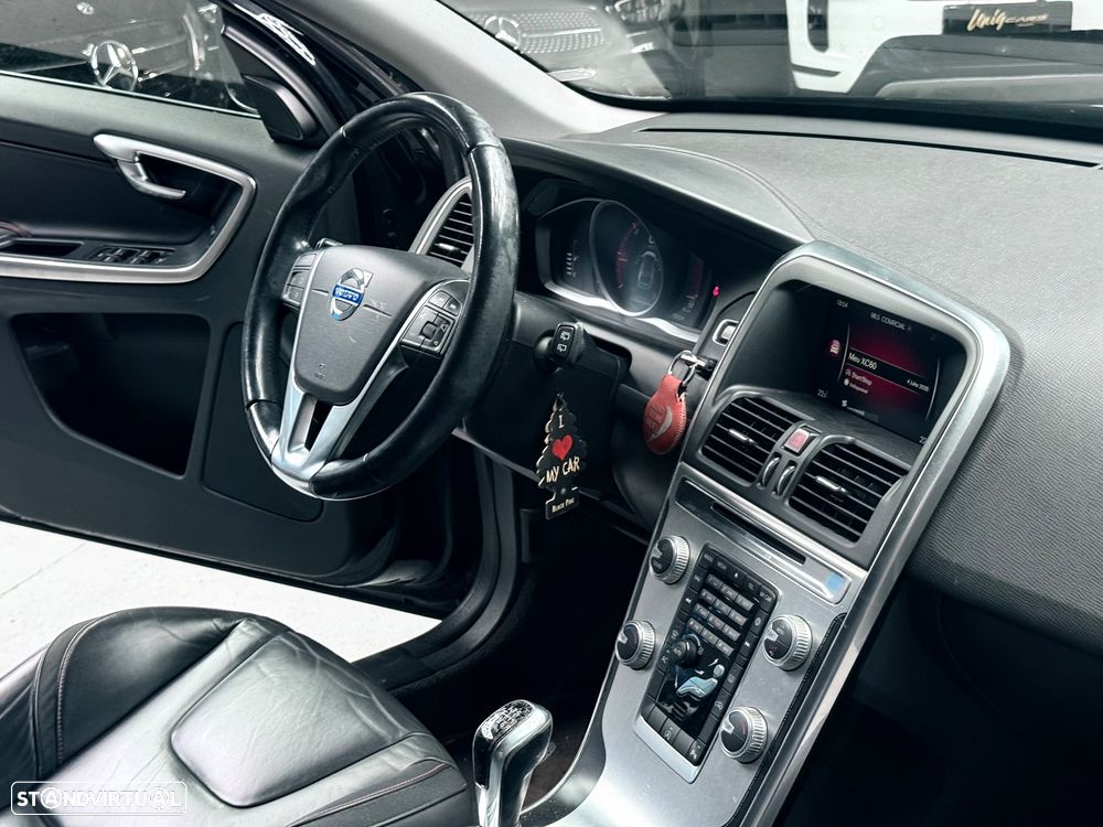 Volvo XC 60 2.0 D3 Dynamic Edition - 14
