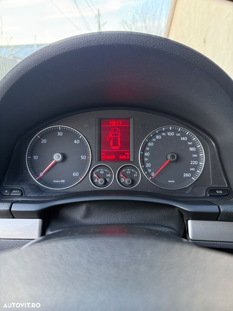 Volkswagen Golf 1.9 TDI DPF 4Motion Comfortline - 5