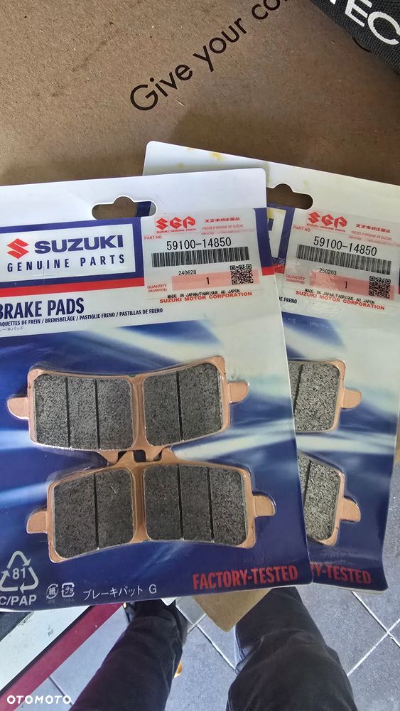 Suzuki GSX 1000 - 14