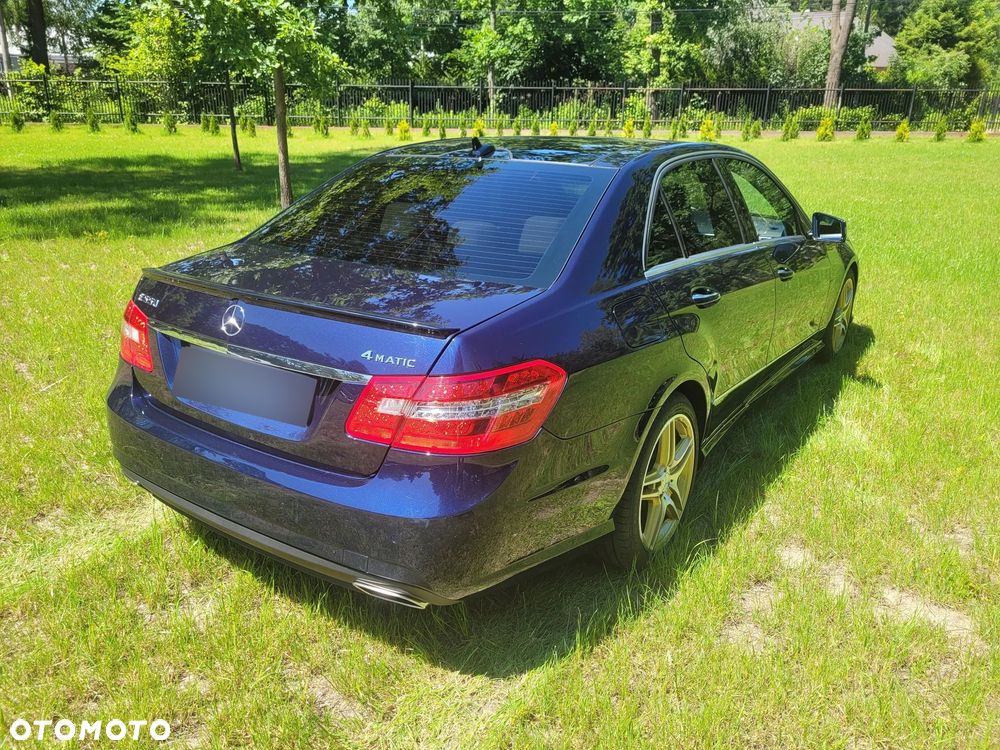 Mercedes-Benz Klasa E - 10
