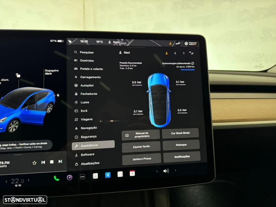 Tesla Model Y Long Range Dual Motor AWD - 28
