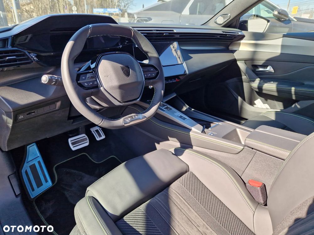 Peugeot 408 1.2 PureTech mHEV GT Exclusive S&S e-DSC6 - 8