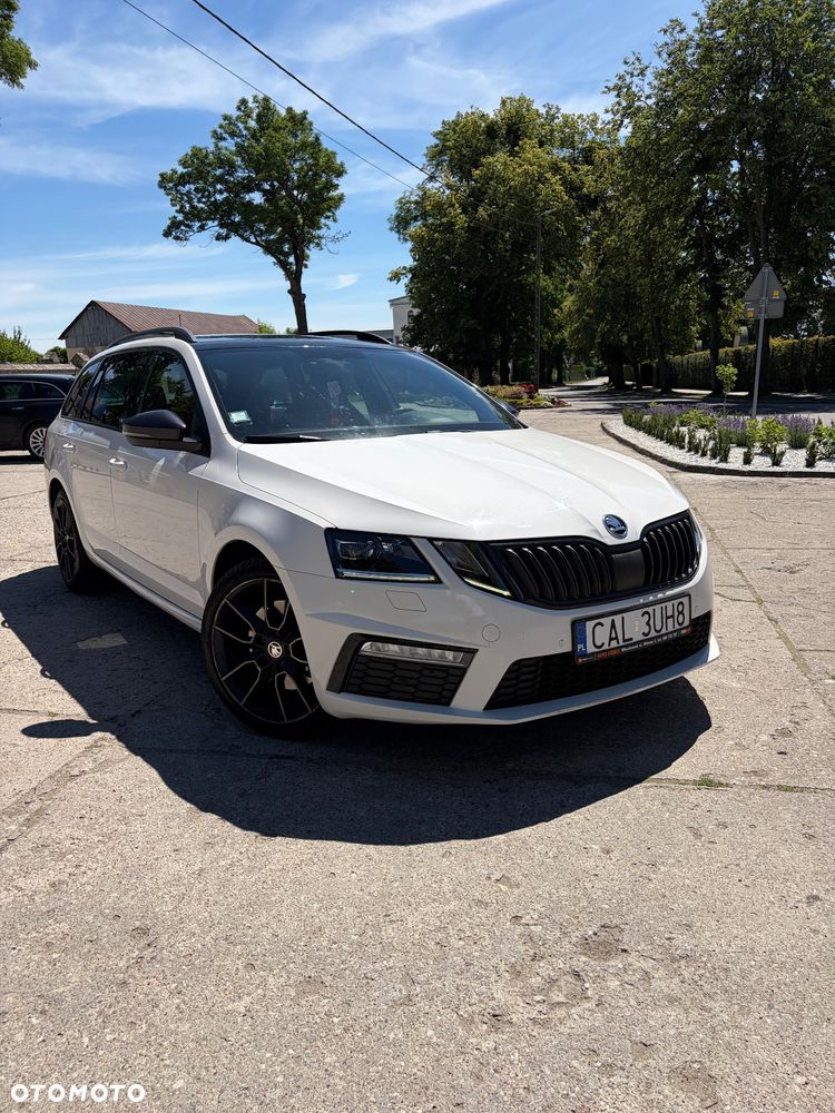 Skoda Octavia 2.0 TDI DSG RS - 3