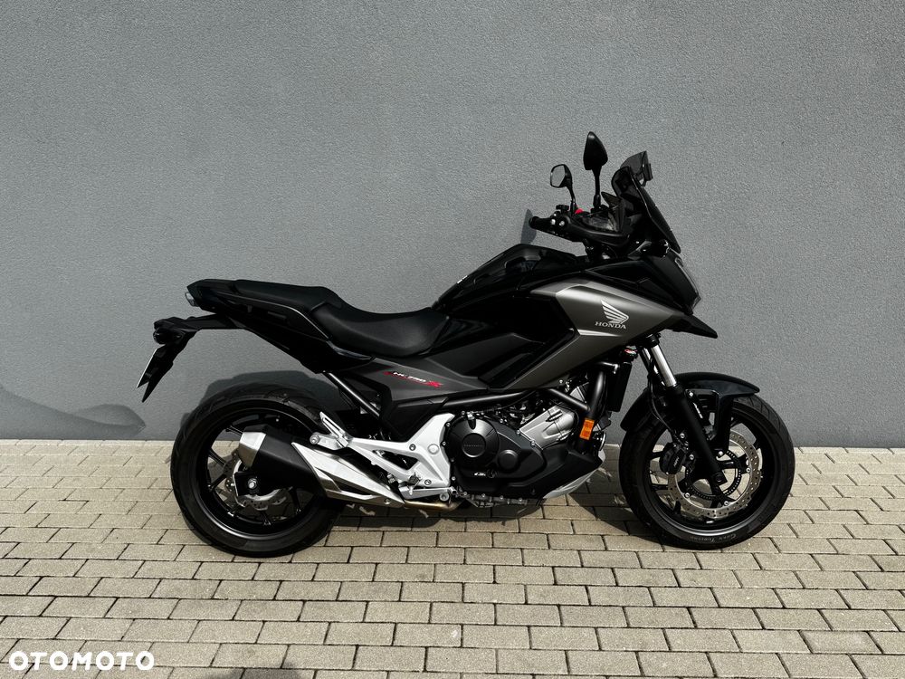 Honda NC - 8