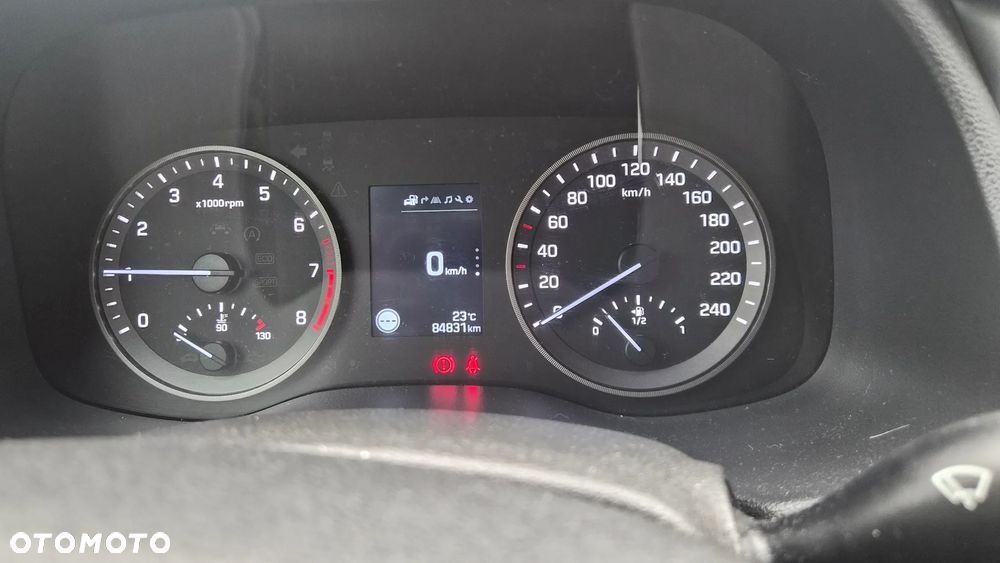 Hyundai Tucson 1.6 GDI BlueDrive Comfort 2WD - 5