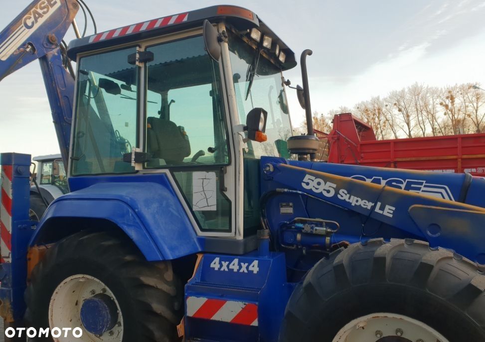 Case 595 Super LE ładowarka kołowa - 6