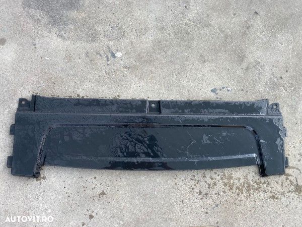 Ornament trager central Volvo XC90 2015-2022 31383508 - 1