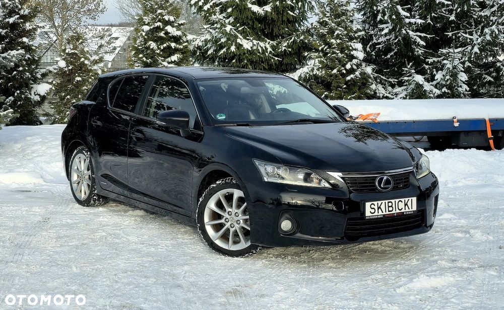 Lexus CT 200h Prestige - 11
