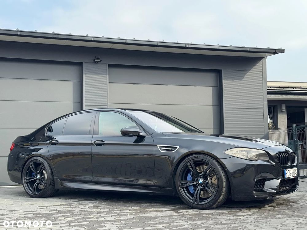 BMW M5 DKG - 8