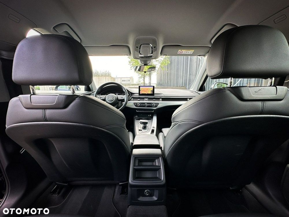 Audi A4 Avant 40 TDI S tronic - 24