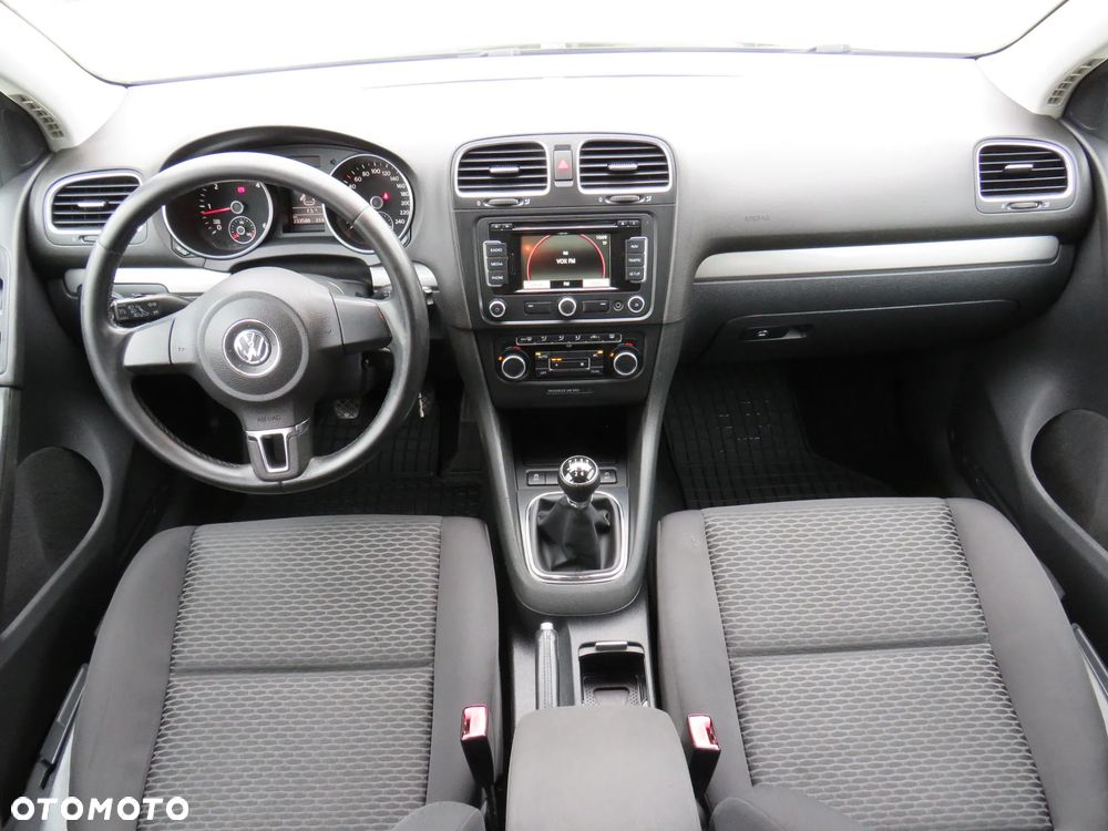 Volkswagen Golf 1.6 TDI BlueMotion Technology Trendline - 32