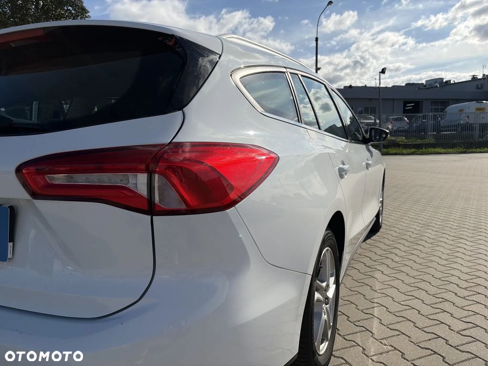 Ford Focus 1.5 TDCi Titanium ASS - 10
