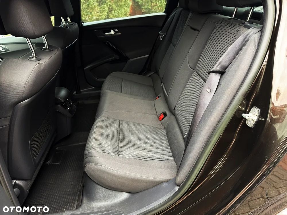 Peugeot 508 1.6 T Allure - 22