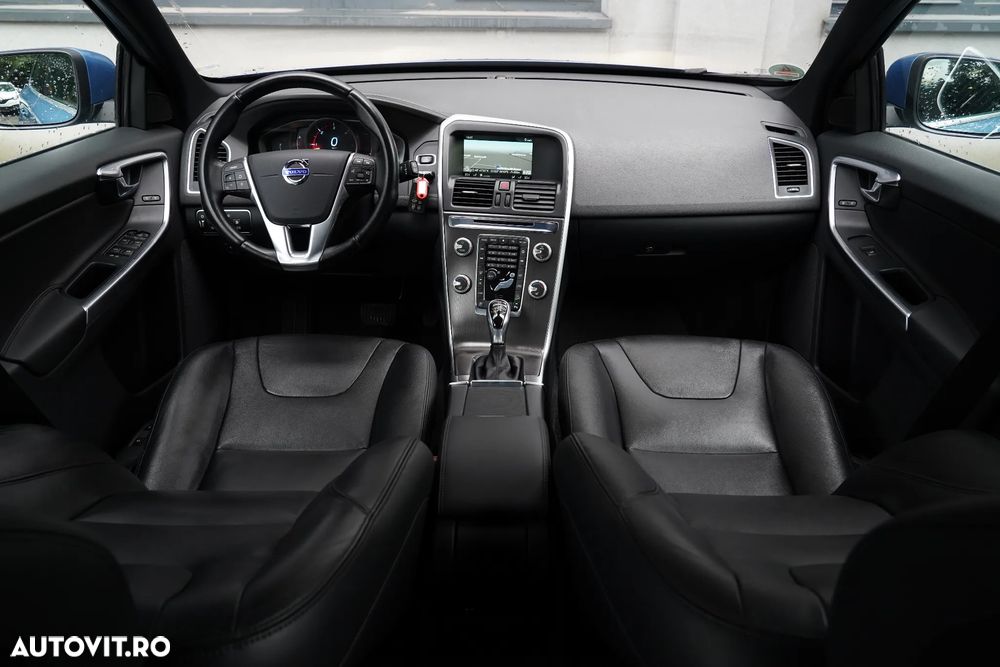 Volvo XC 60 D4 AWD Geartronic Summum - 6