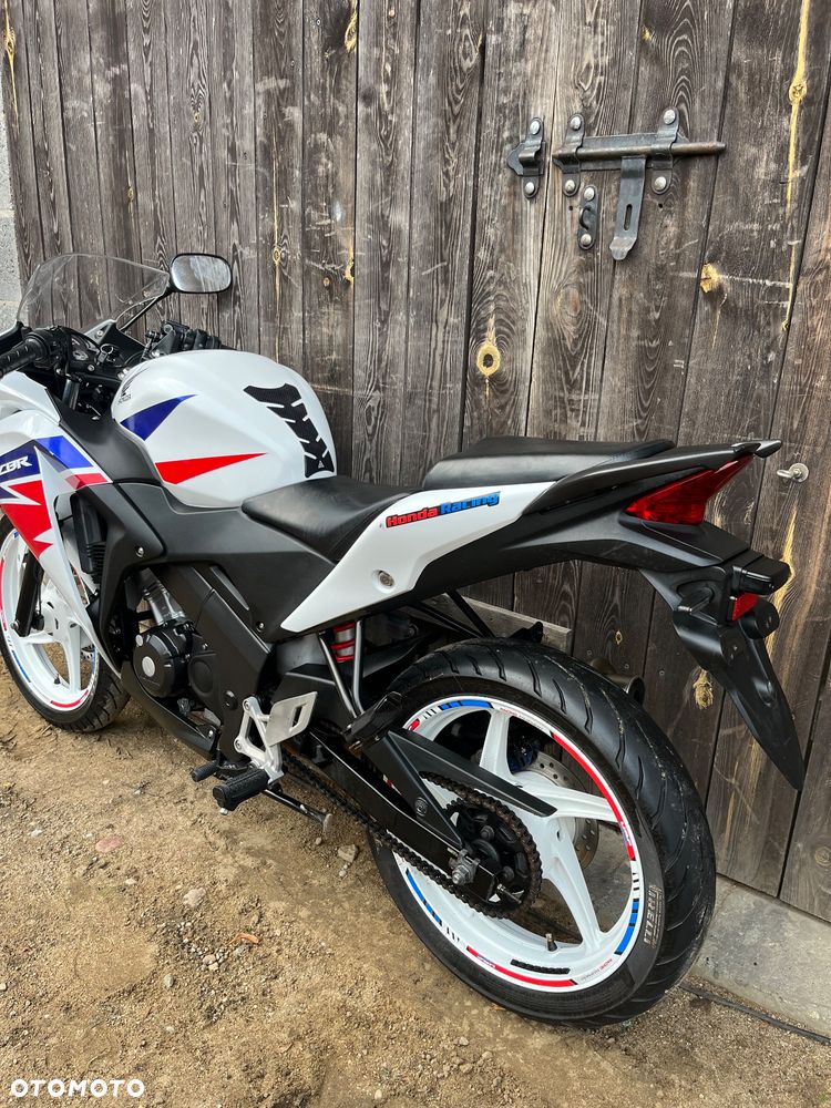 Honda CBR - 4