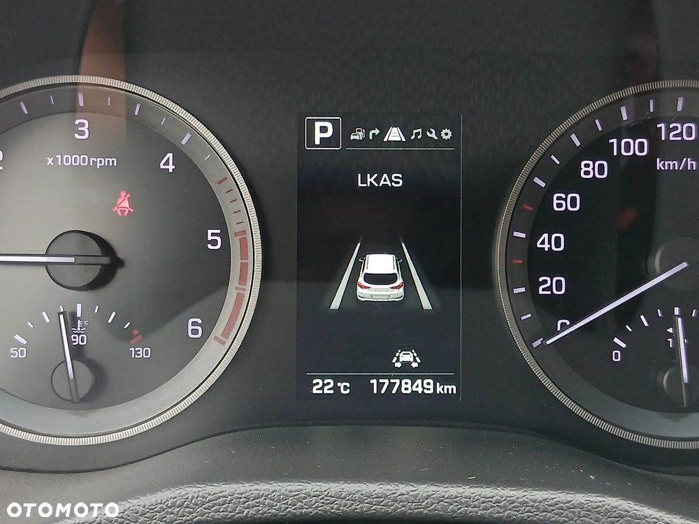 Hyundai Tucson 1.7 CRDI BlueDrive Premium 2WD DCT - 7